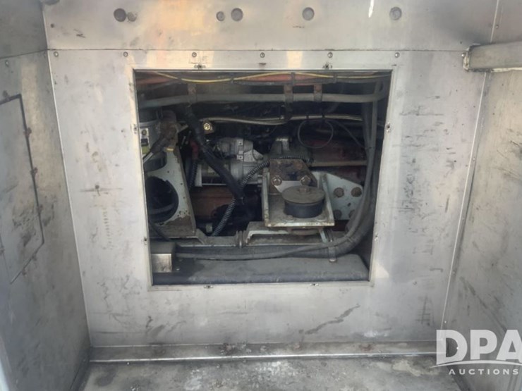 2001-mci-102-el3-image-52