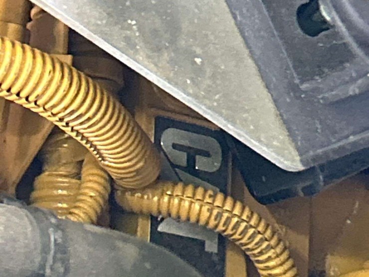 2023-fat-truck-2.8c-amphibious-awd-off-road-utility-vehicle-image-9