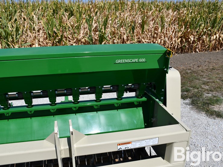 strickland-bros-greenscape-600-image-13