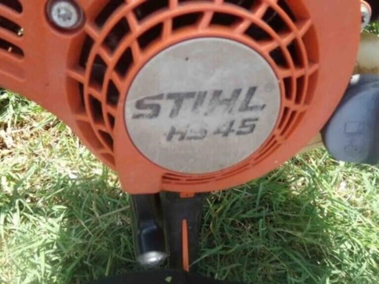 stihl-gas-hedge-trimmer-24"-image-3