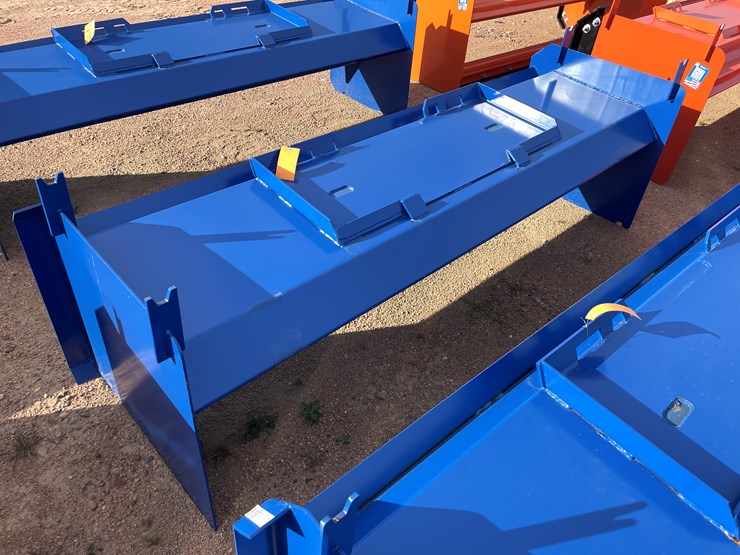 #4066-•-8'-snow-pusher-attachment-image-1