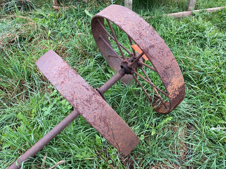 #9619-•-(2)-vintage-steel-wheels-image-6