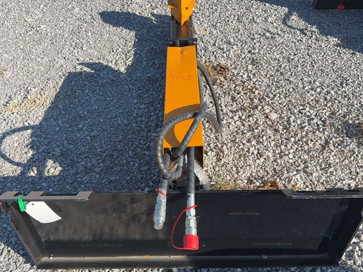 skid-steer-horizontal-log-splitter-image-2