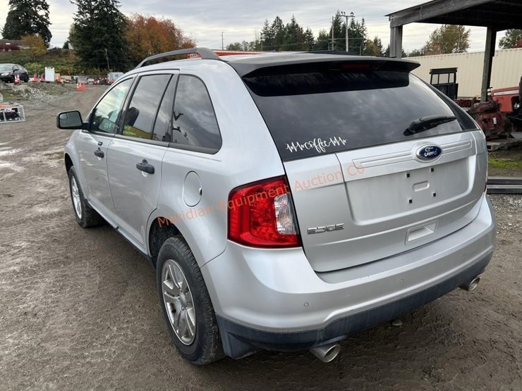 2011-ford-edge-image-3