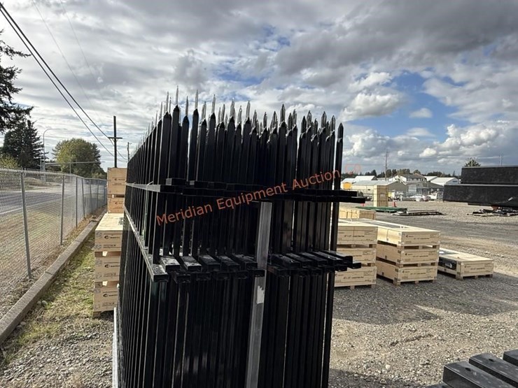 10'-x-7'-wrought-iron-style-steel-site-fence-image-10