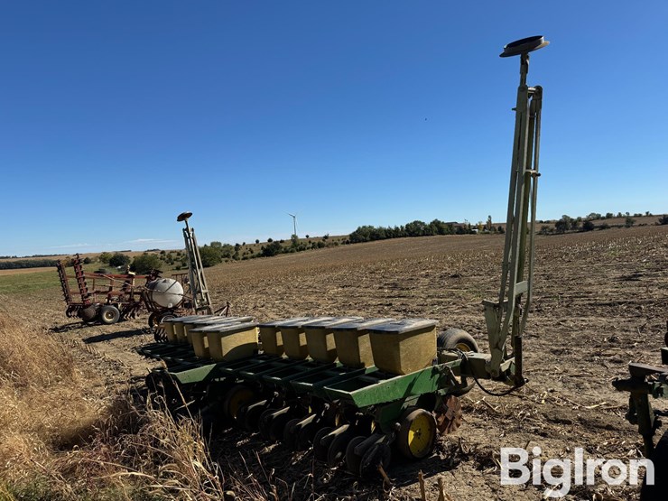 john-deere-7100-image-5