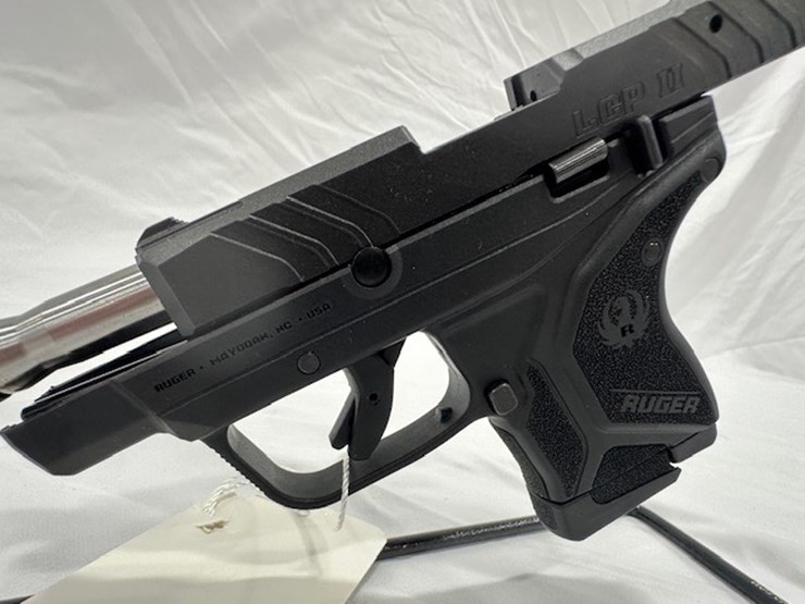 #2025-00034-•-ruger-lcp-ii-pistol-image-33