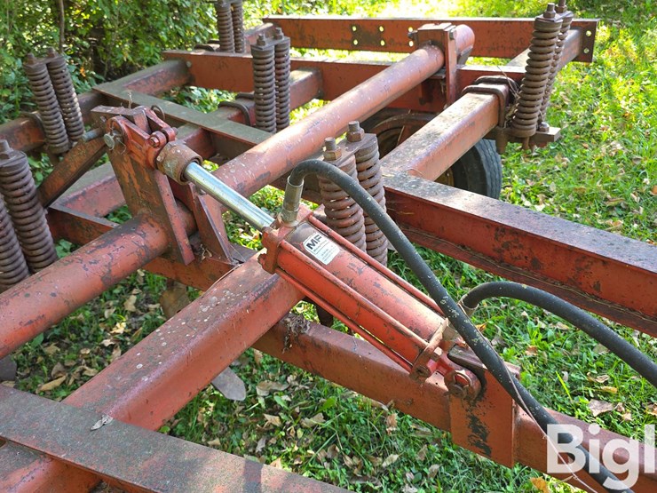 bush-hog-12-image-11