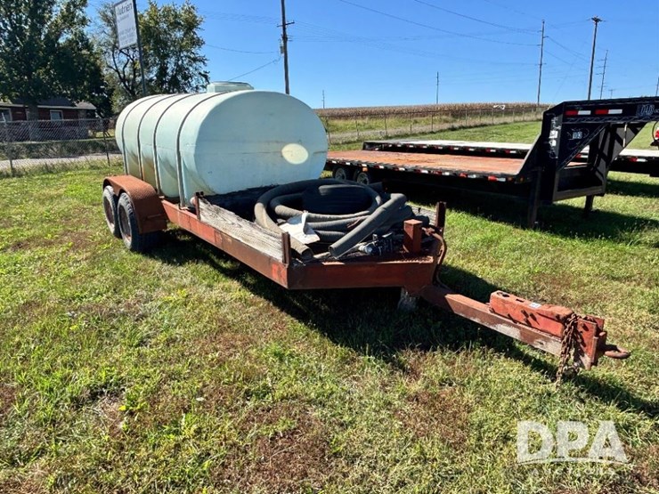 liquid-nurse-trailer-(gp11714)-image-3