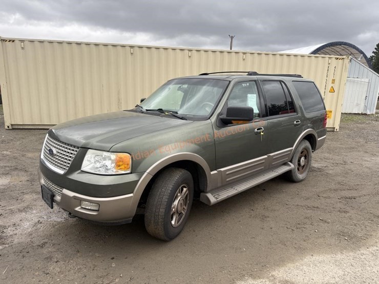 2003-ford-expedition-image-2