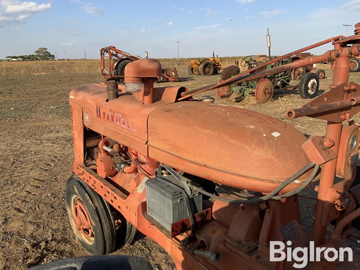 farmall-h-2wd-tractor-image-15