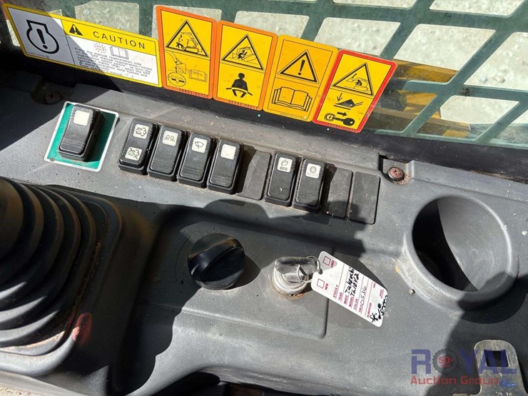 2016-takeuchi-tl10v2-image-21