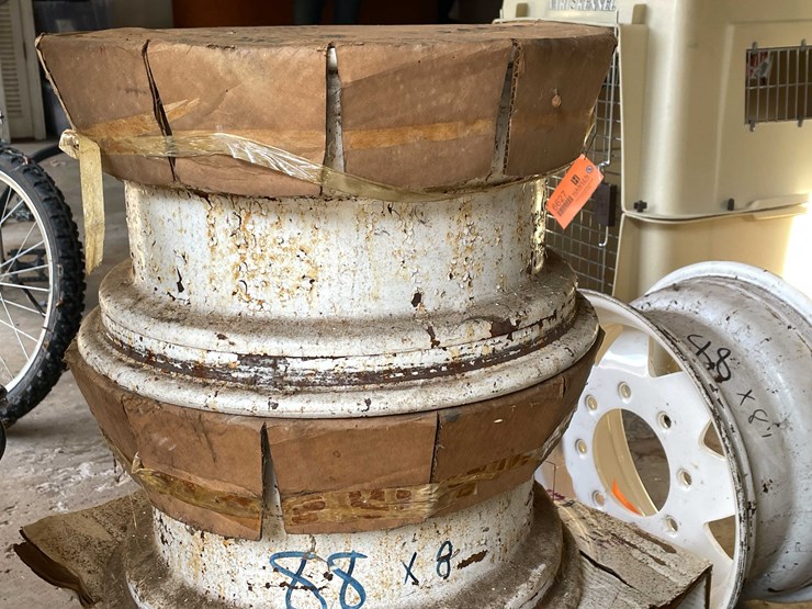 #6618-•-(4)-white-rims-image-12