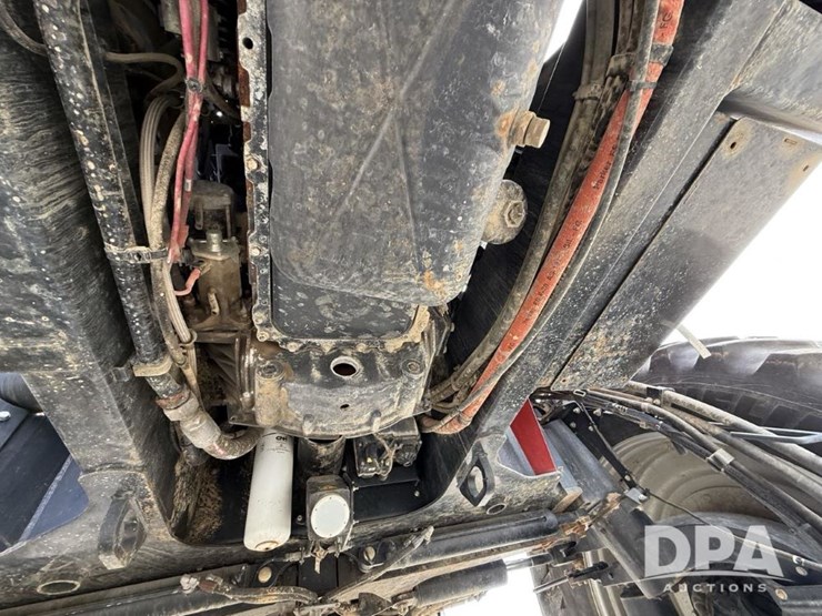 2020-case-ih-trident-5550-image-20