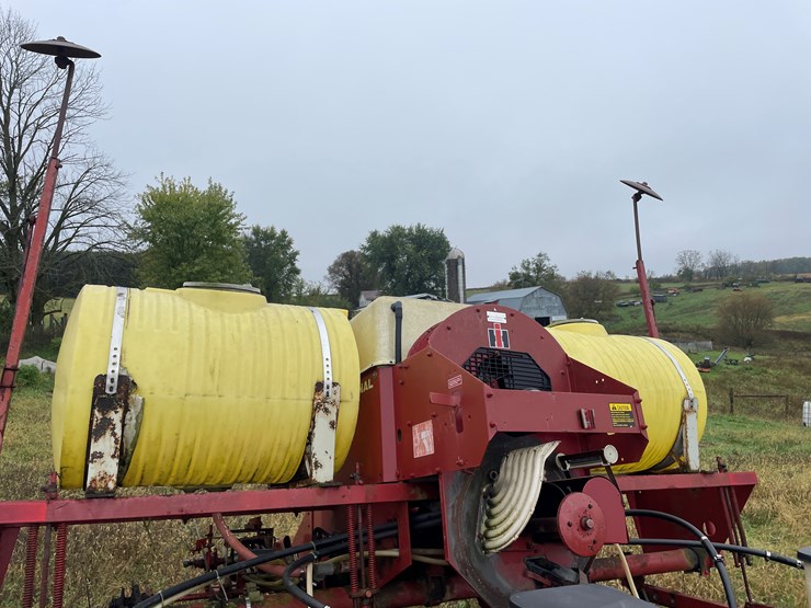 international-400-image-15