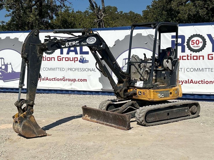 2016-deere-35g-image-1