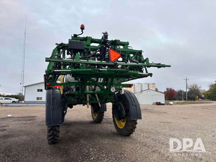 2018-john-deere-r4045-image-9