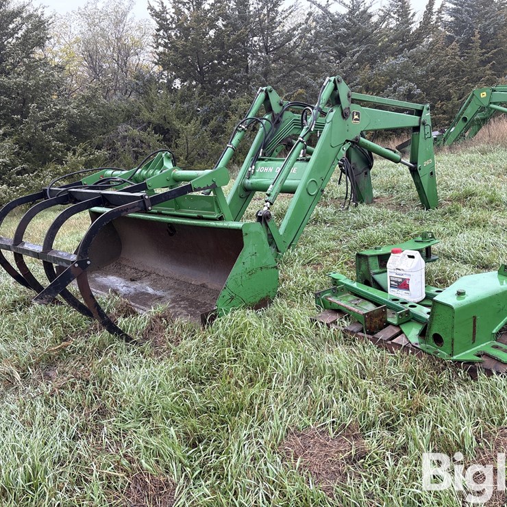 JOHN DEERE 265