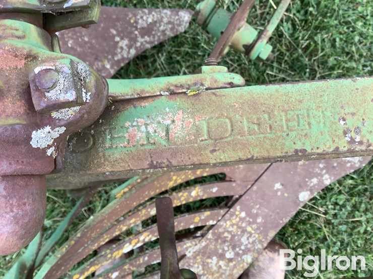 john-deere-2-image-12