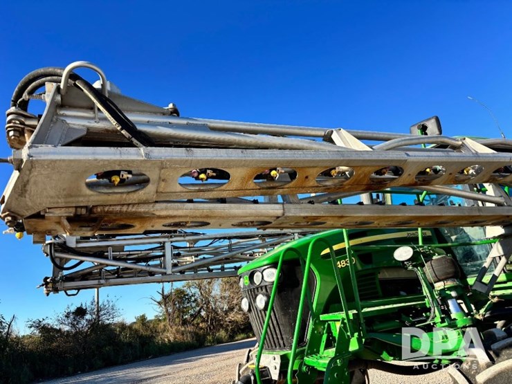 2013-john-deere-4830-image-92