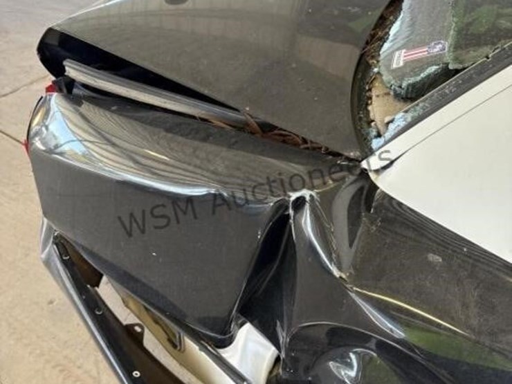 2009-ford-crown-victoria-sdn-image-8