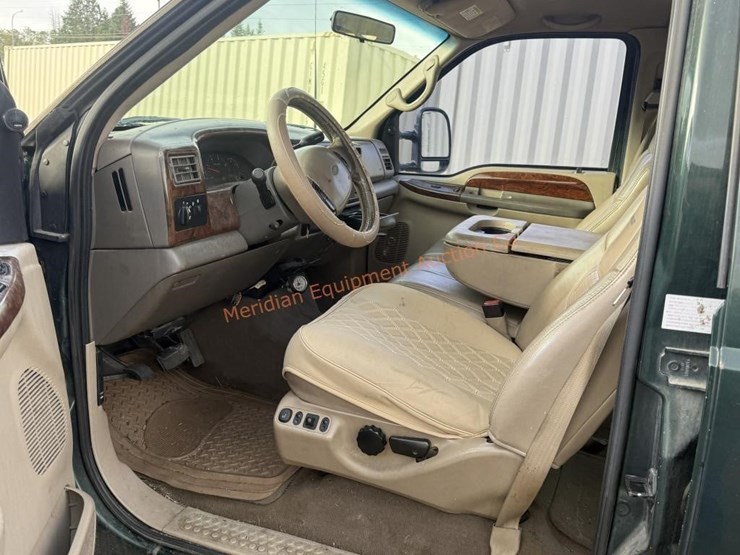 2002-ford-f250-lariat-image-32