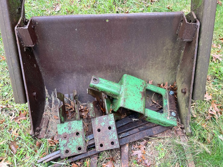 john-deere-35-image-9