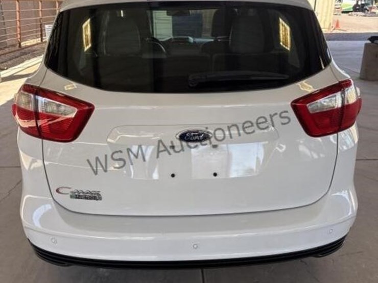 2013-ford-c-max-hybrid-wagon-image-6