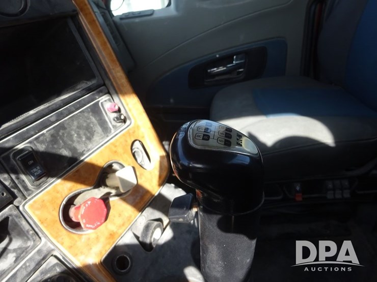 2009-ihc-prostar-premium-day-cab-truck-(pz13990,-unit-406)-image-84