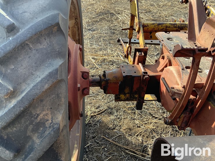 farmal-h-2wd-tractor-image-16