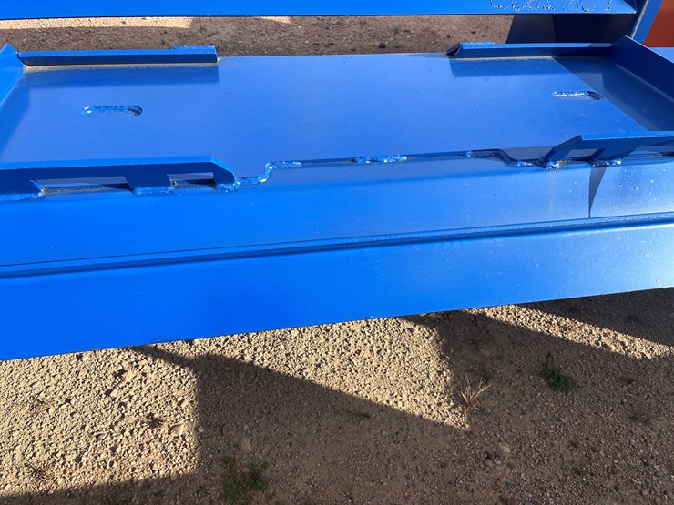 #4064-•-8'-snow-pusher-attachment-image-9