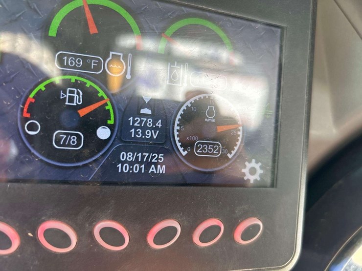 2020-caterpillar-259d3-image-6