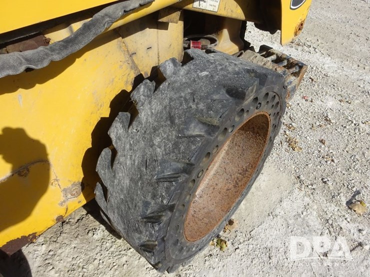 john-deere-320-skid-steer-(pz13998,-unit-343361)-image-20