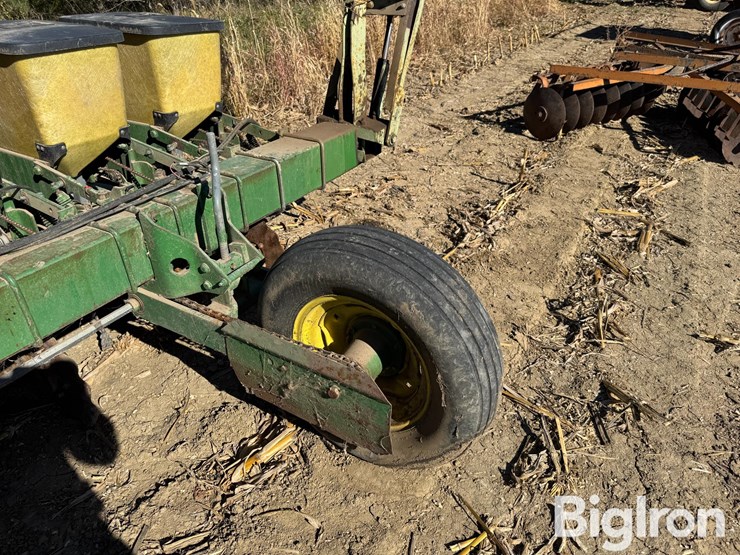 john-deere-7100-image-15