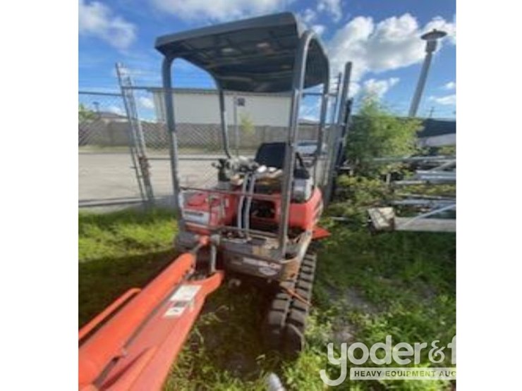 2013-kubota-u17-image-4