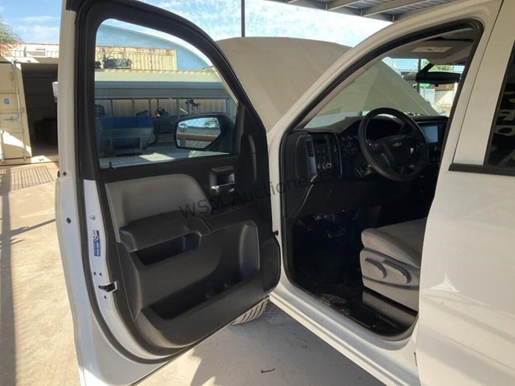 2016-chevrolet-silverado-1500-image-21