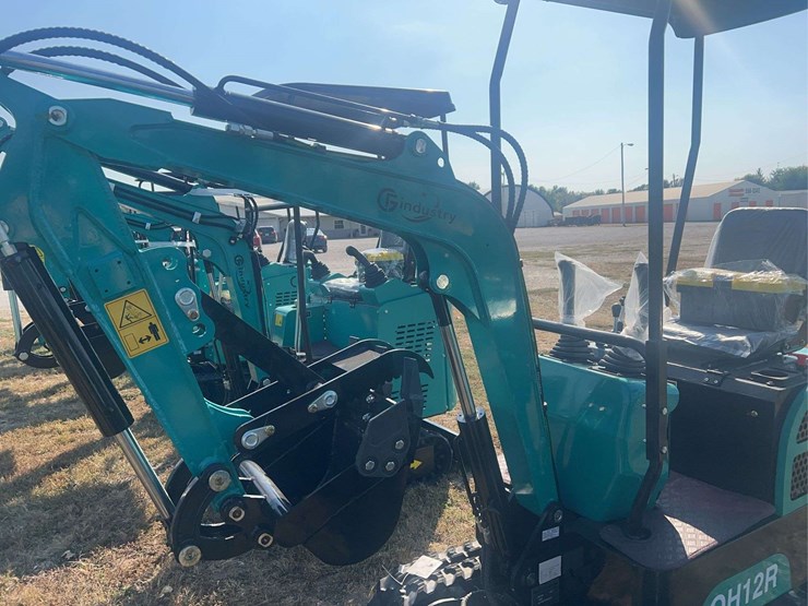 mini-excavator-qh12r-image-11