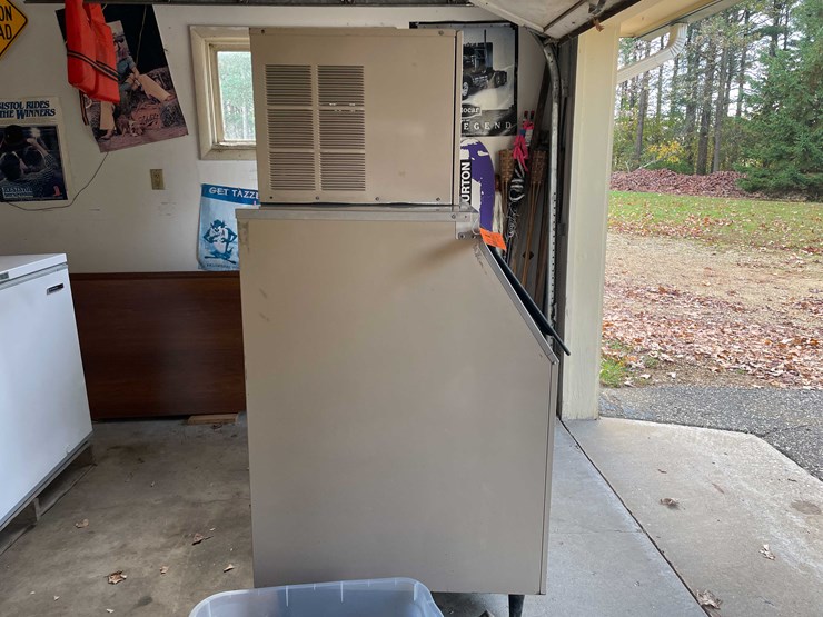 #6616-•-manitowoc-400-series-ice-machine-image-3