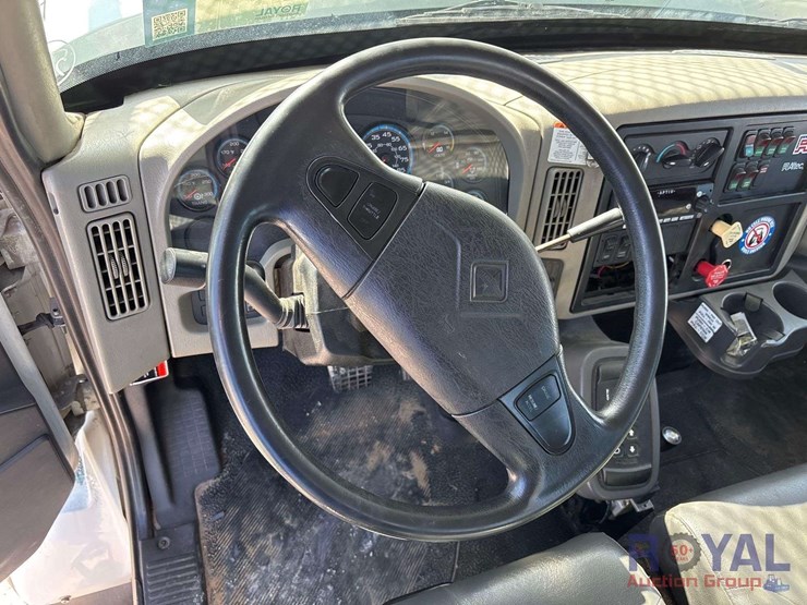 2013-international-workstar-7400-image-54