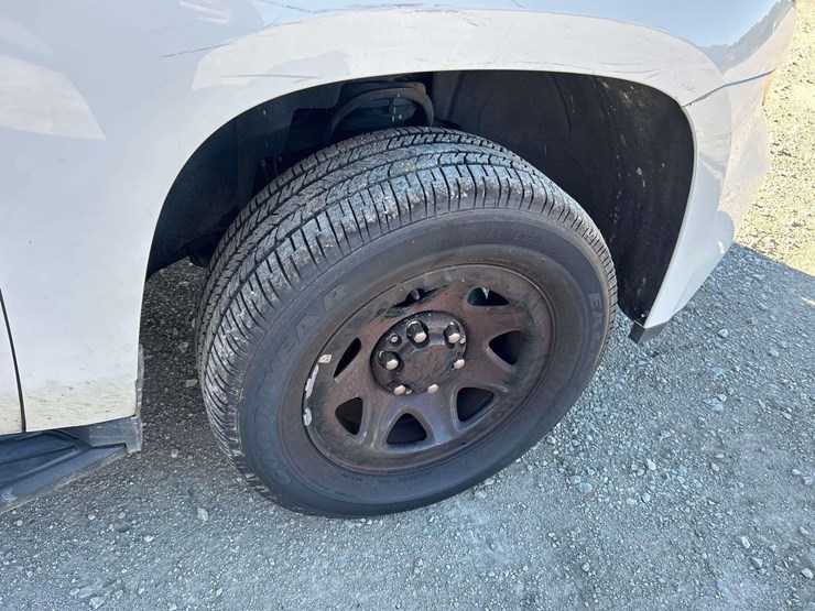 2020-chevrolet-tahoe-image-25