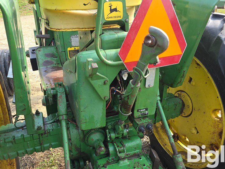 1967-john-deere-3020-image-11