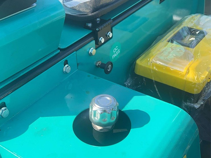 mini-excavator-h15r-image-32