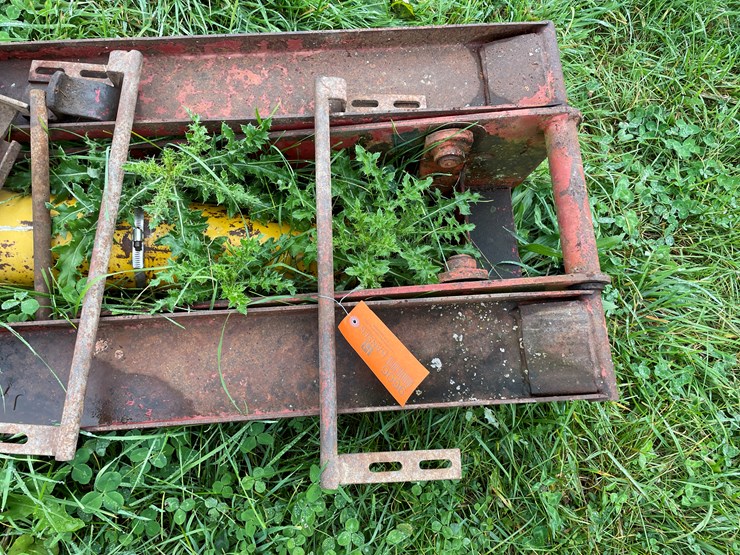 #9606-•-a-hydraulic-ram-image-8