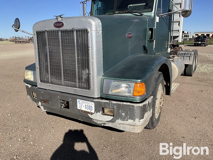 1992-peterbilt-377-image-9