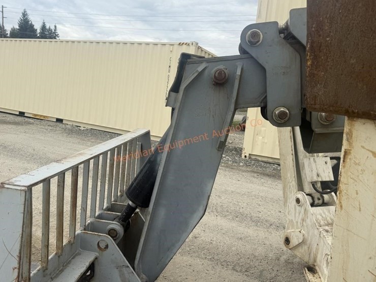 terex-10056-image-15