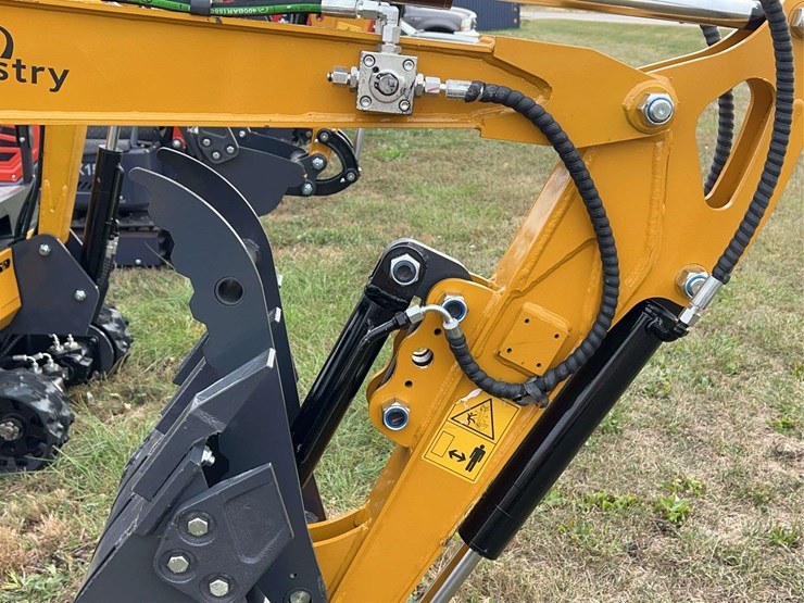 mini-excavator-qk18z-image-34