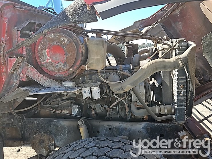 1988-ford-lt8000-image-24