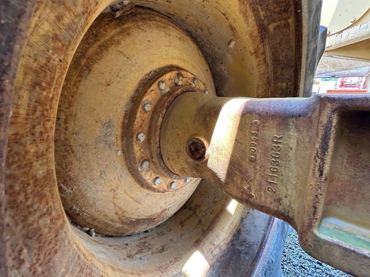 2013-tigercat-720e-image-22