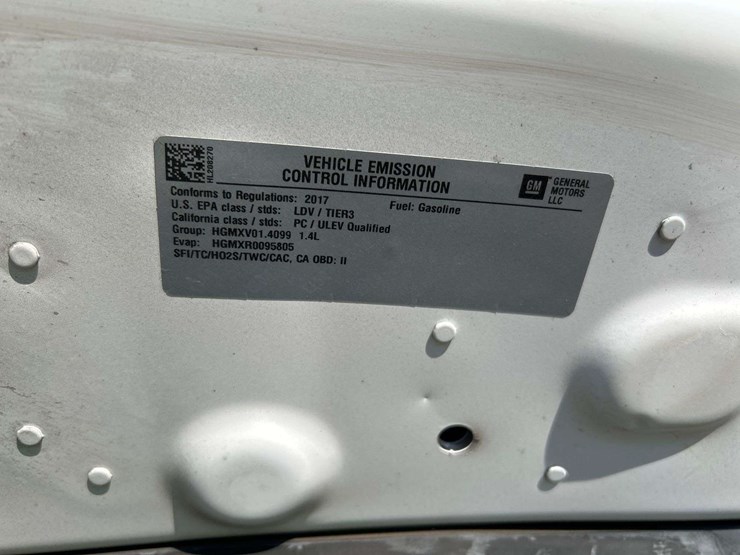 2017-chevrolet-trax-ls-suv-image-9