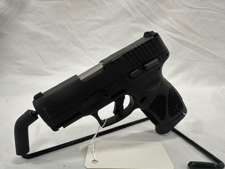 #2025-00037-•-taurus-g3c-pistol-image-10